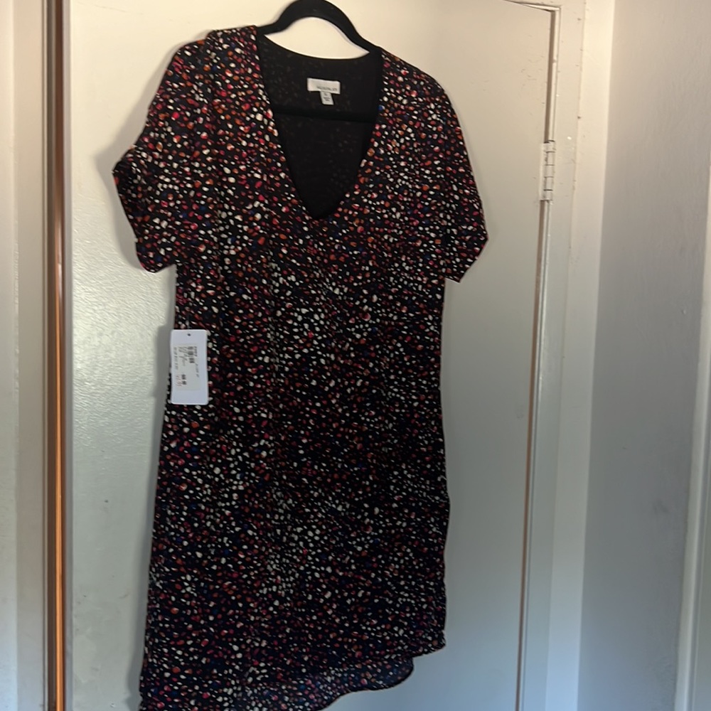 Dress - Picture 4 of 4